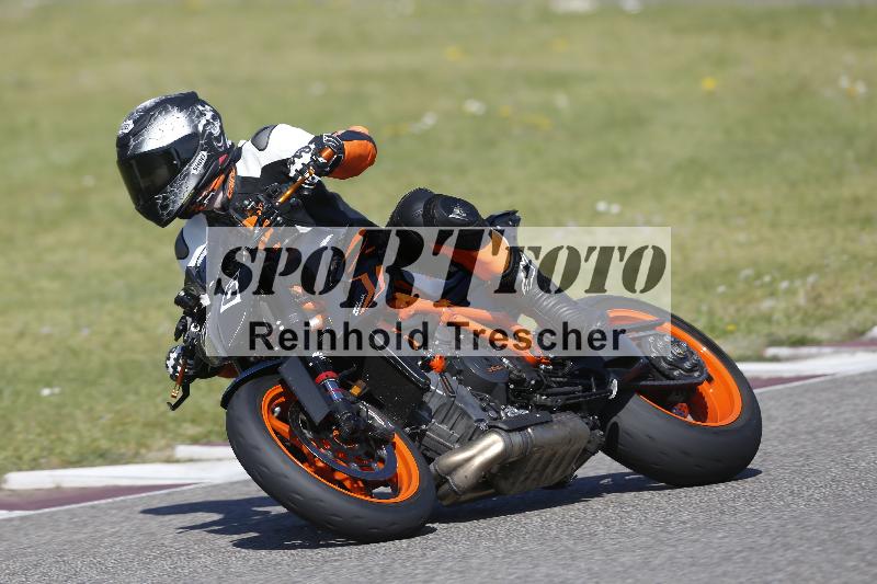 /10 20.04.2026  Pluess Moto Sport ADR/Freies Fahren/66